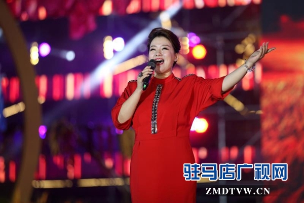 首届“中国农民丰收节——中国农民电影节”在西平县盛装开幕